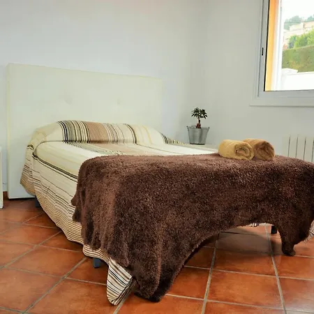 Villa Lia 10 Minutes Drive Sitges Very Confortable Ac Pool Xl Garden Sunny Oriented *