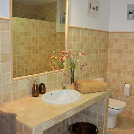 Lia 10 Minutes Drive Sitges Very Confortable Ac Pool Xl Garden Sunny Oriented *